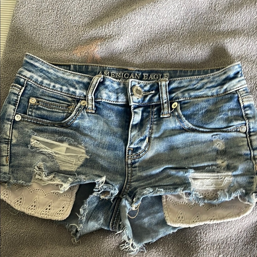 American Eagle Outfitters Women's Blue Denim Shorts